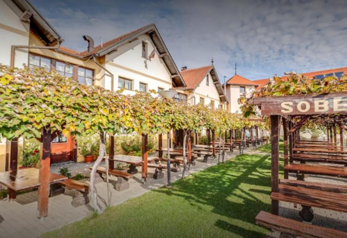 Gostisce Vinski Hram Hotel Ivanjkovci Luaran gambar